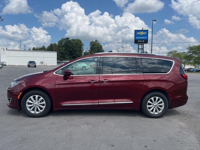 used 2018 Chrysler Pacifica car, priced at $12,000