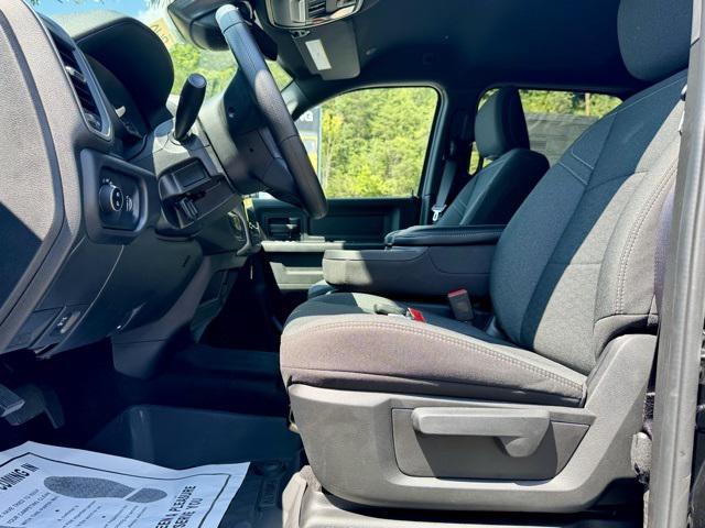 new 2025 Ram 2500 car, priced at $64,332