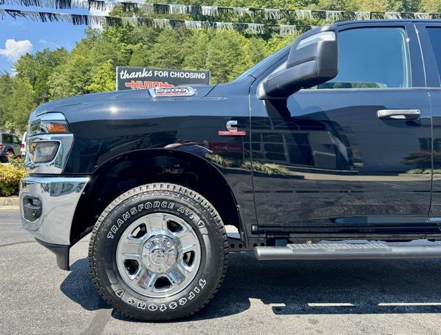 new 2025 Ram 2500 car, priced at $64,332