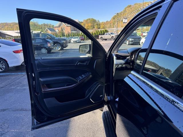 used 2020 GMC Yukon car, priced at $32,997