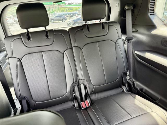 new 2025 Jeep Grand Cherokee L car, priced at $44,940