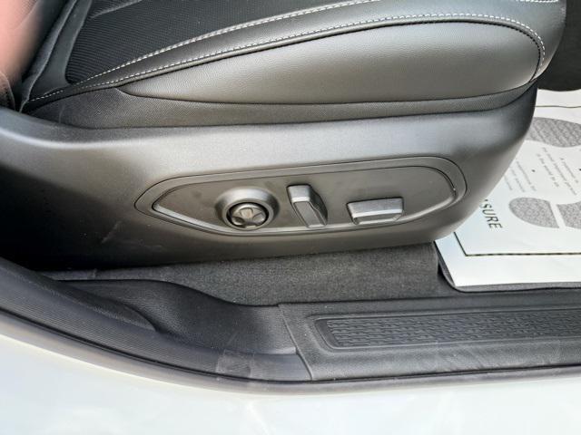 new 2025 Jeep Grand Cherokee L car, priced at $44,940
