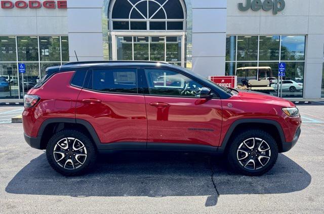 new 2025 Jeep Compass car, priced at $39,035