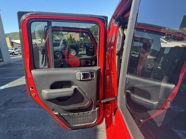 new 2025 Jeep Wrangler car, priced at $45,145