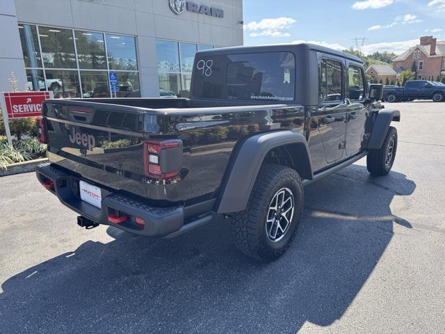 new 2025 Jeep Gladiator car, priced at $55,590