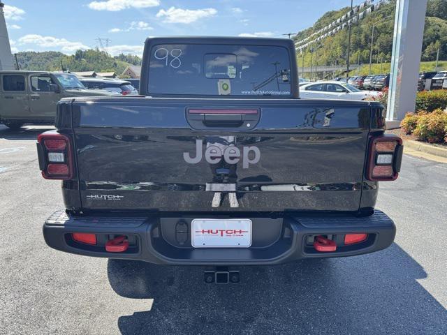 new 2025 Jeep Gladiator car, priced at $55,590