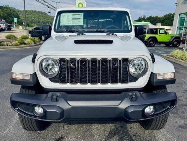new 2025 Jeep Gladiator car, priced at $46,657