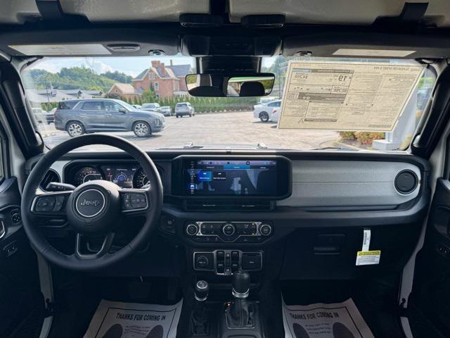 new 2025 Jeep Gladiator car, priced at $46,657