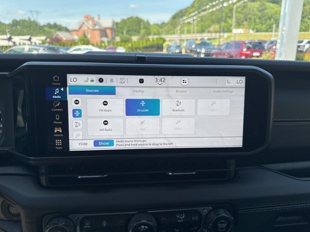 new 2025 Jeep Gladiator car, priced at $46,532