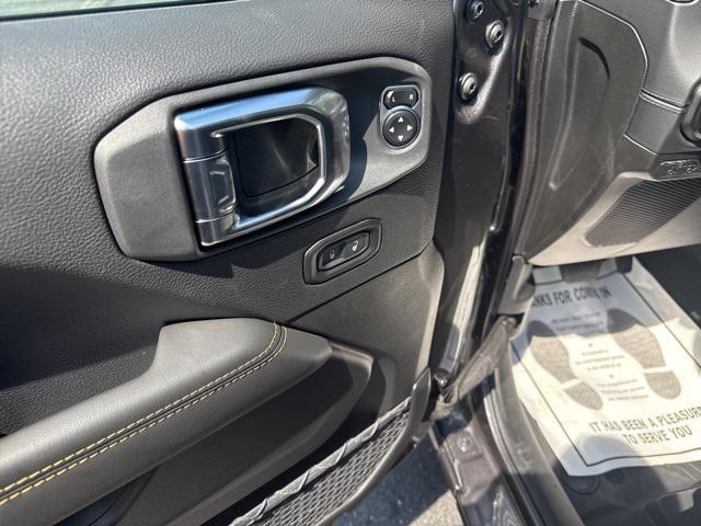 new 2025 Jeep Gladiator car, priced at $46,532