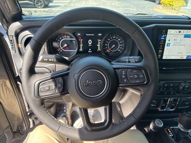 new 2025 Jeep Gladiator car, priced at $46,532