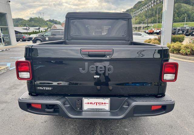 new 2025 Jeep Gladiator car, priced at $45,704