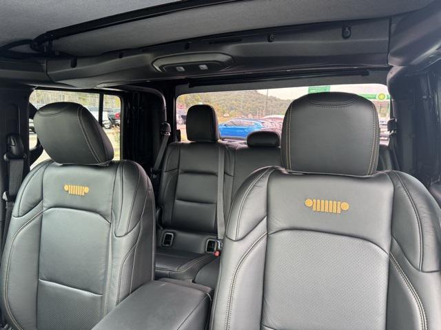 new 2025 Jeep Gladiator car, priced at $45,704