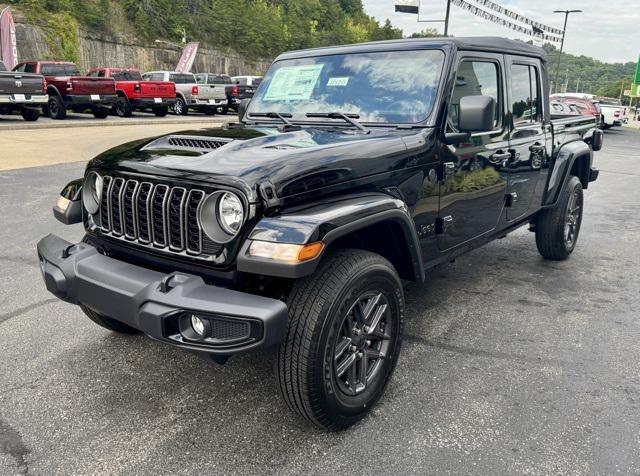 new 2025 Jeep Gladiator car, priced at $45,704