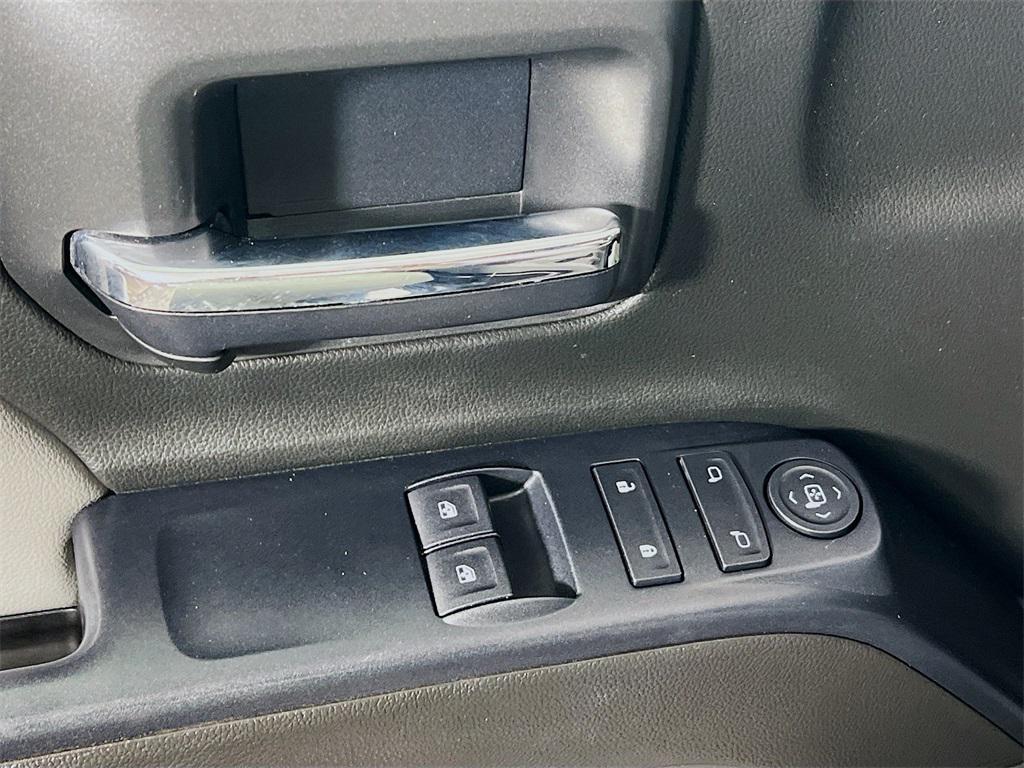 used 2015 Chevrolet Silverado 1500 car, priced at $16,900
