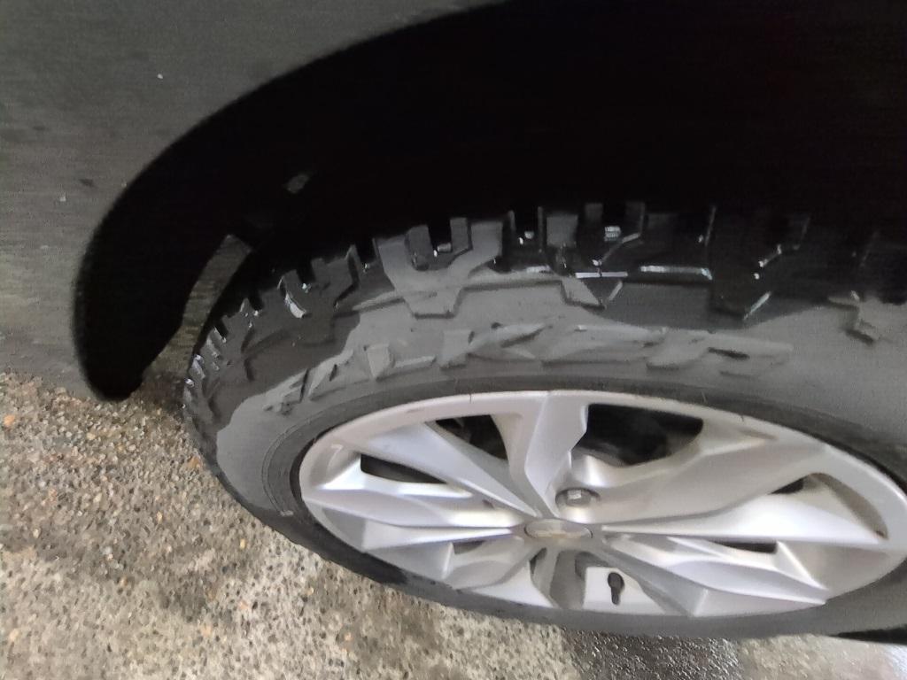 used 2020 Chevrolet Malibu car, priced at $13,900