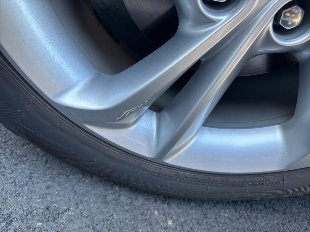 used 2020 Buick Encore GX car, priced at $15,900