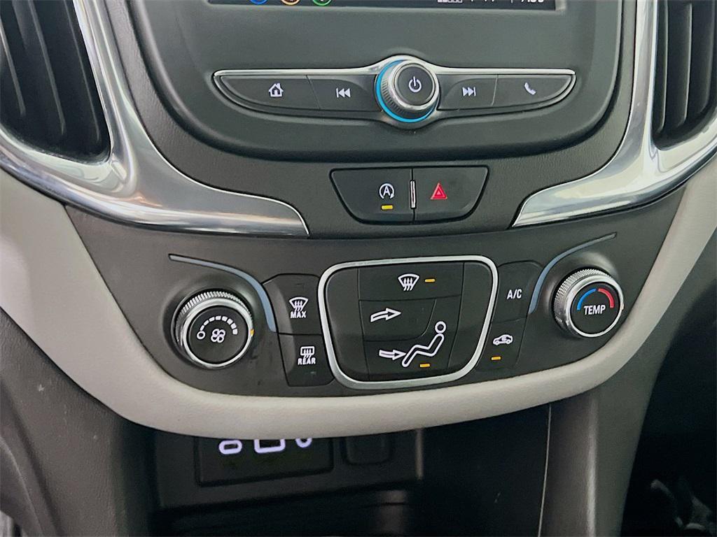 used 2023 Chevrolet Equinox car, priced at $17,500