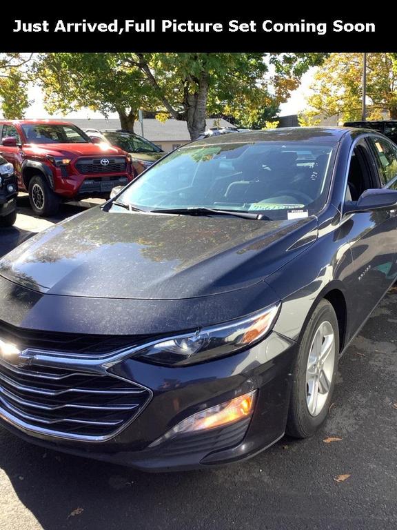 used 2023 Chevrolet Malibu car, priced at $14,500
