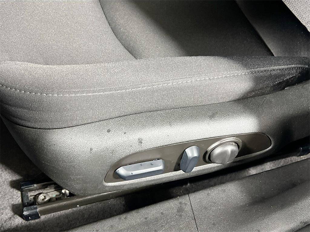 used 2023 Chevrolet Malibu car, priced at $13,900