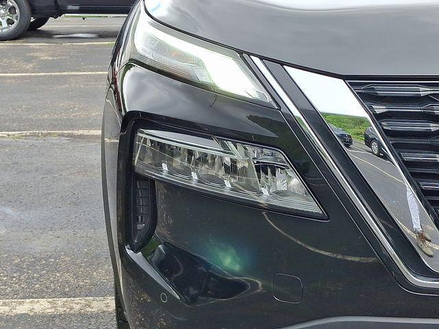 used 2023 Nissan Rogue car, priced at $25,493