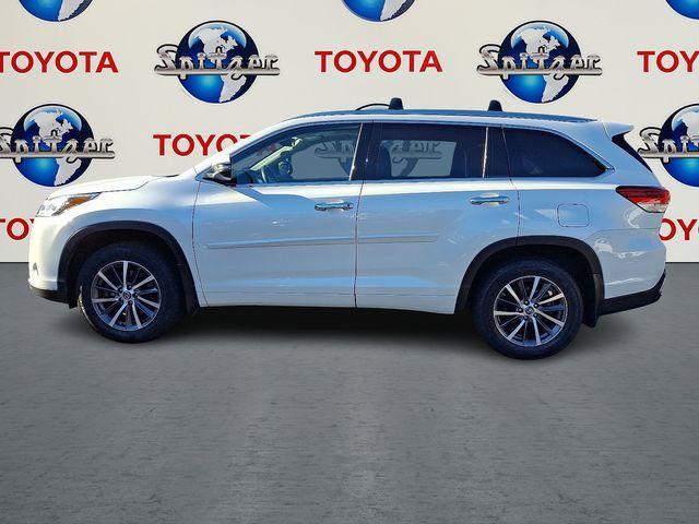 used 2017 Toyota Highlander car, priced at $19,882