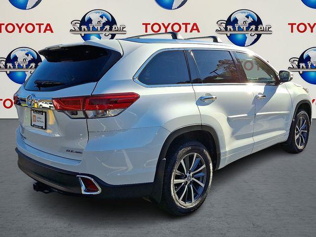 used 2017 Toyota Highlander car, priced at $19,882