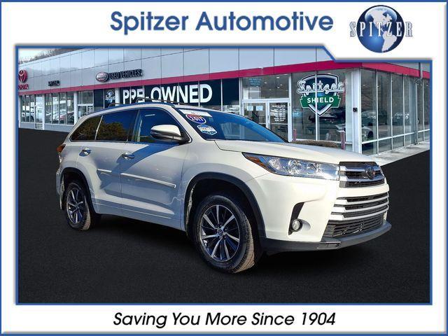 used 2017 Toyota Highlander car, priced at $19,882
