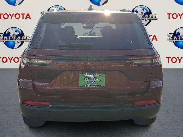 used 2024 Jeep Grand Cherokee car, priced at $30,363