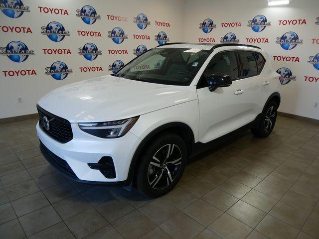 used 2024 Volvo XC40 car, priced at $32,991