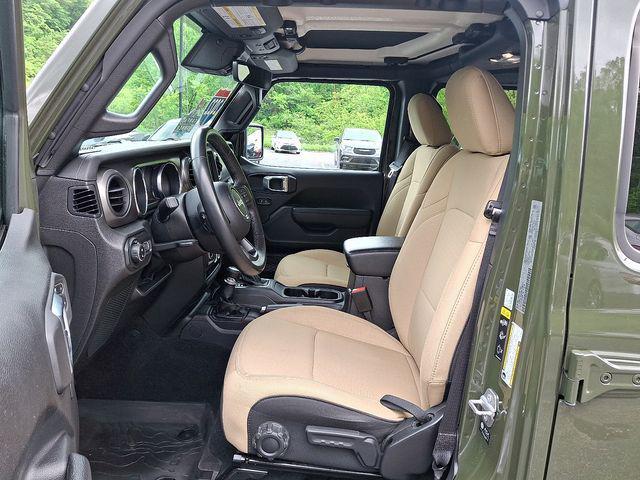 used 2022 Jeep Gladiator car, priced at $31,991