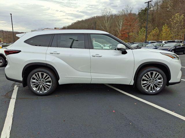 new 2026 Toyota Highlander car, priced at $56,517