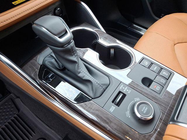 new 2026 Toyota Highlander car, priced at $56,517