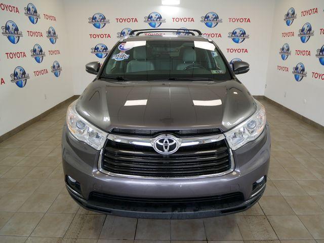 used 2014 Toyota Highlander car, priced at $17,991