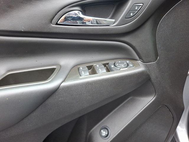 used 2024 Chevrolet Equinox car, priced at $22,692