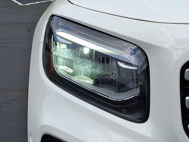 used 2024 Mercedes-Benz GLB 250 car, priced at $32,992