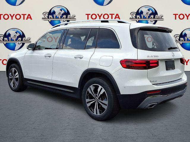 used 2024 Mercedes-Benz GLB 250 car, priced at $32,992