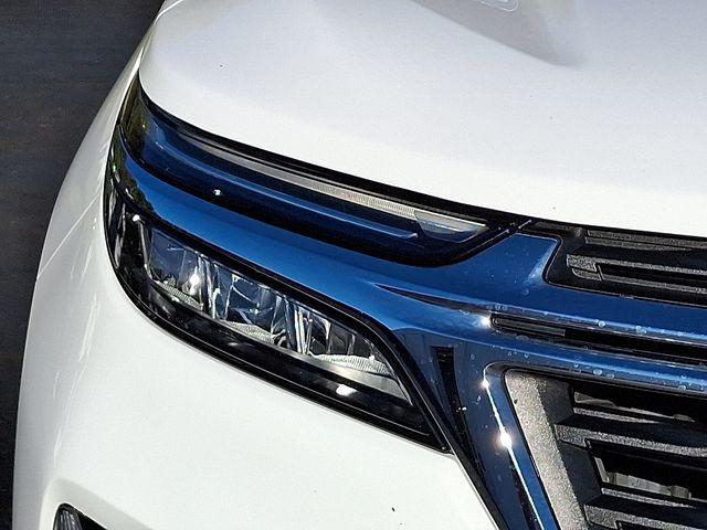 used 2024 Chevrolet Equinox car, priced at $22,792