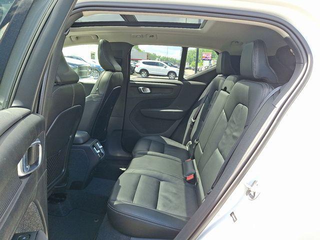 used 2024 Volvo XC40 car, priced at $30,871
