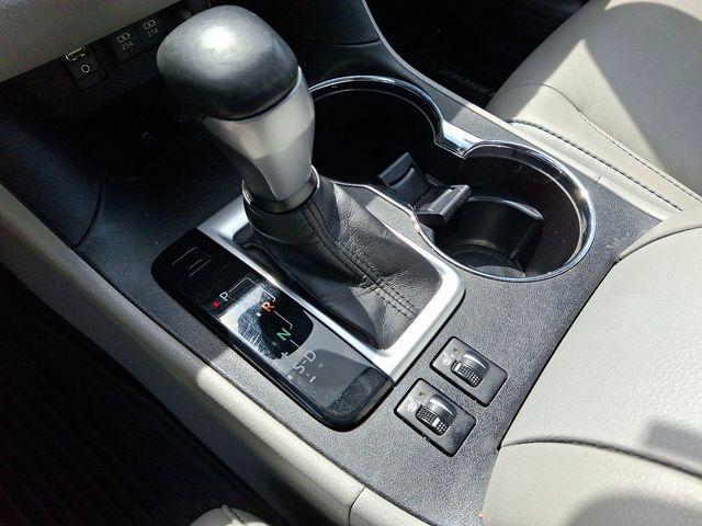 used 2017 Toyota Highlander Hybrid car, priced at $21,491