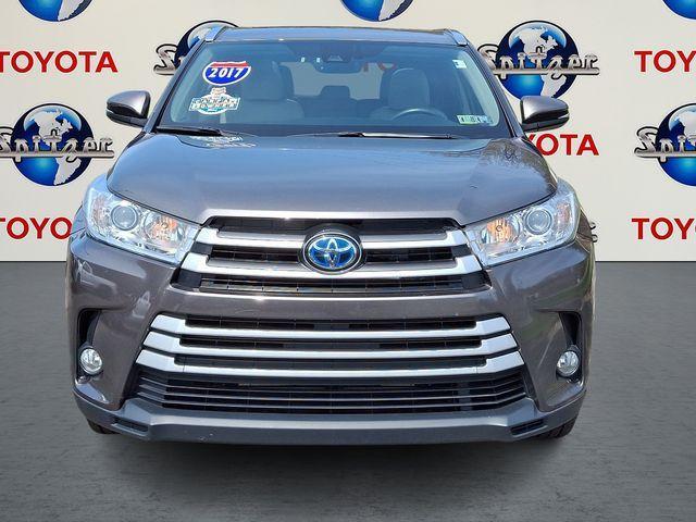used 2017 Toyota Highlander Hybrid car, priced at $21,491
