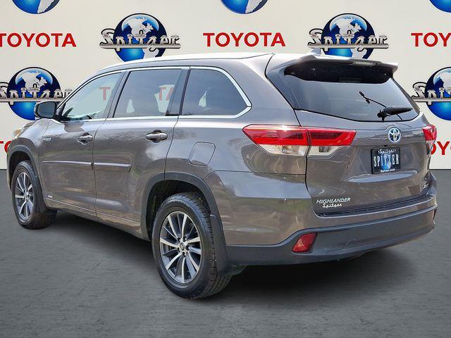used 2017 Toyota Highlander Hybrid car, priced at $20,684