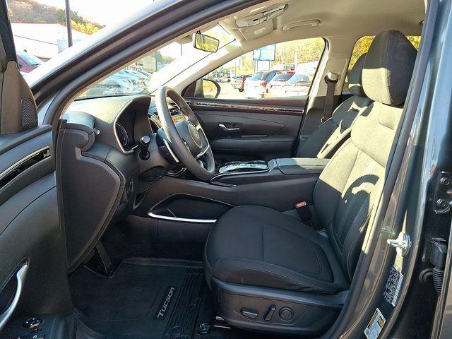 used 2024 Hyundai TUCSON Hybrid car, priced at $26,992