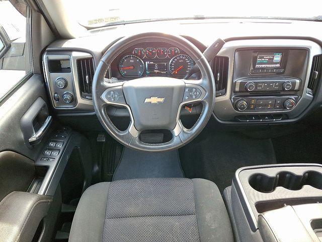 used 2015 Chevrolet Silverado 1500 car, priced at $18,684