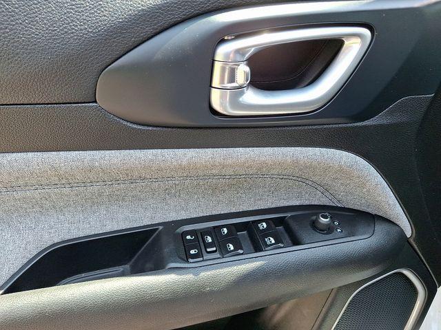 used 2023 Jeep Compass car, priced at $19,991