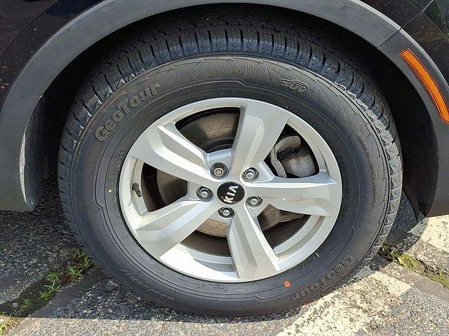 used 2021 Kia Sorento car, priced at $20,374