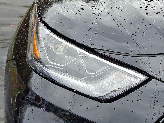 used 2023 Toyota Highlander car, priced at $42,991