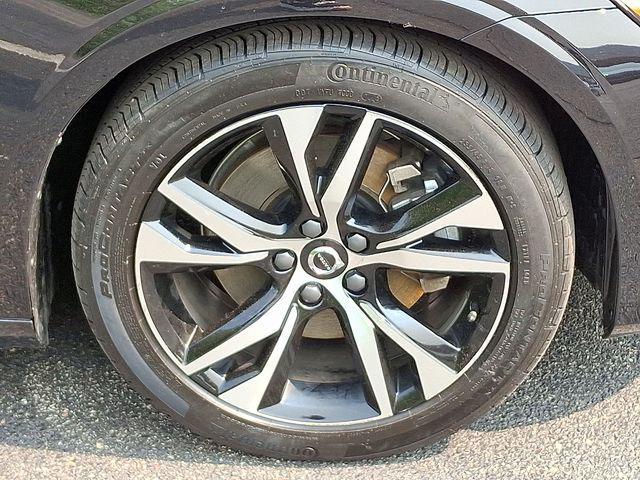used 2024 Volvo S60 car, priced at $26,993