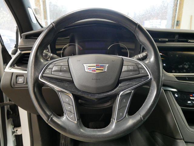 used 2021 Cadillac XT5 car, priced at $31,972