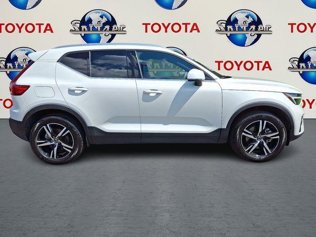 used 2025 Volvo XC40 car, priced at $34,962